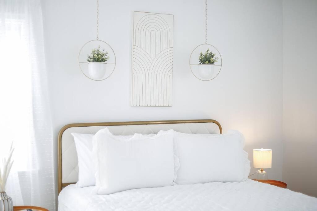 End Zone Escape-Light And Bright Hof Village Home Canton Exterior foto